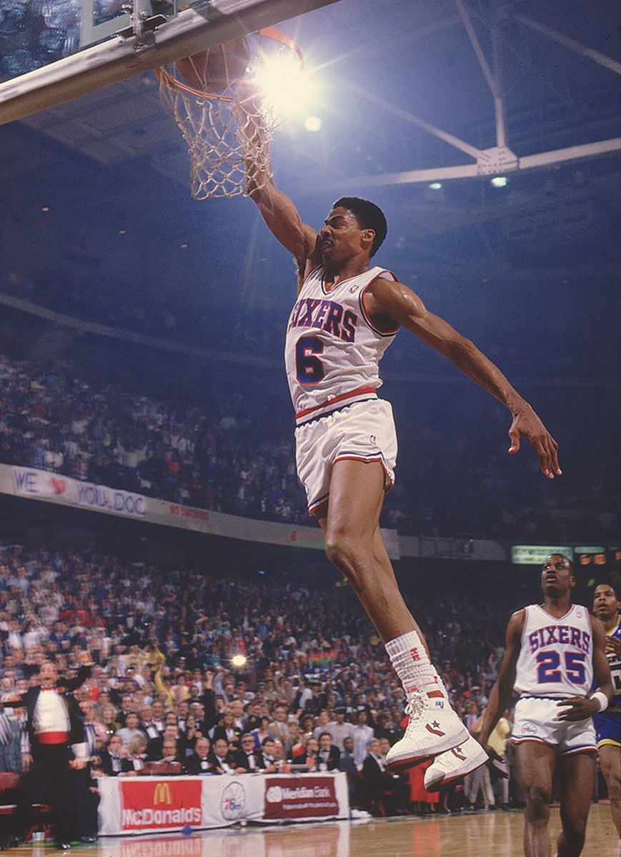12-Julius-Erving-001310547.jpg